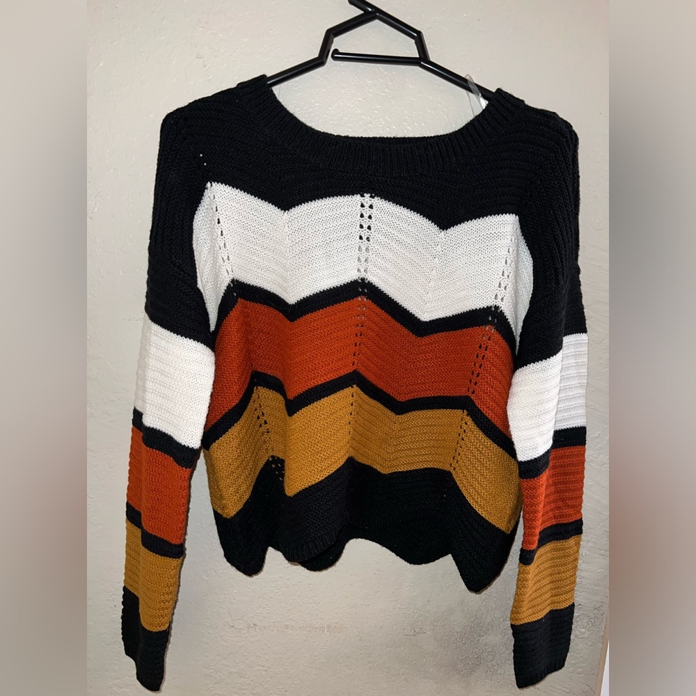 Knitt sweater (no brand)